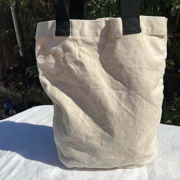 Loungefly Stranger Things Poster Canvas Tote - Picture 4 of 16